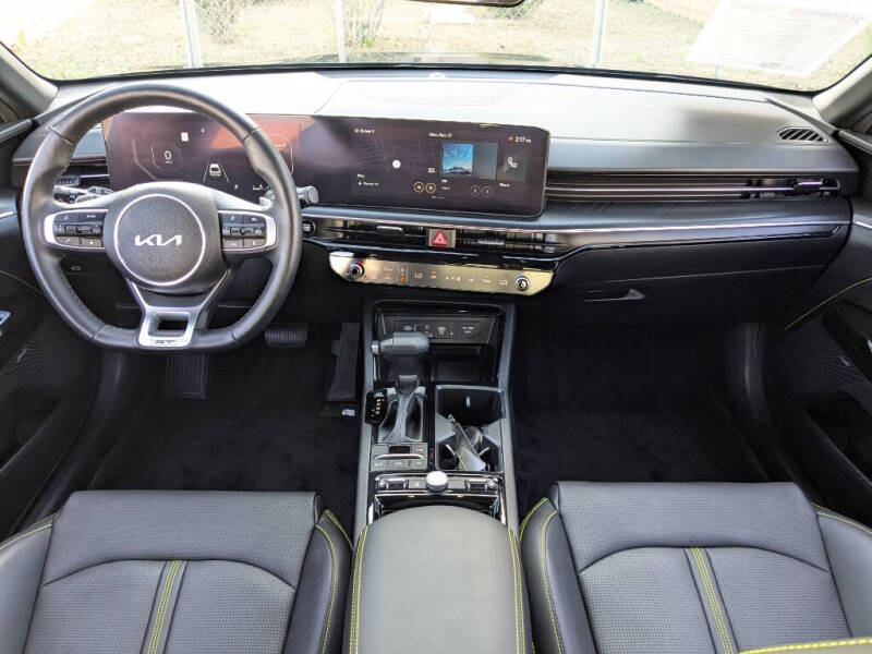 2025 Kia K5 GT