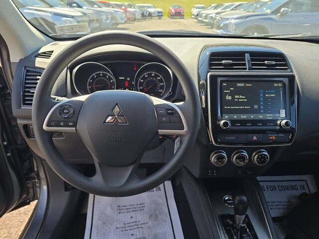 2026 Mitsubishi Outlander Sport ES