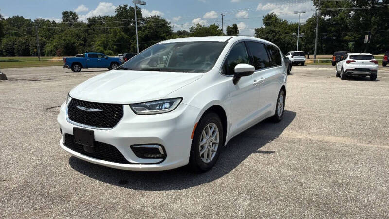 2023 Chrysler Pacifica Touring L