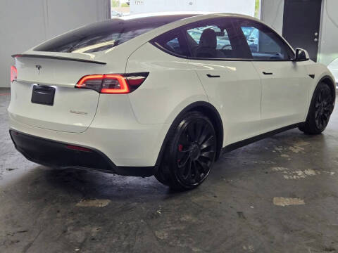 2023 Tesla Model Y Performance