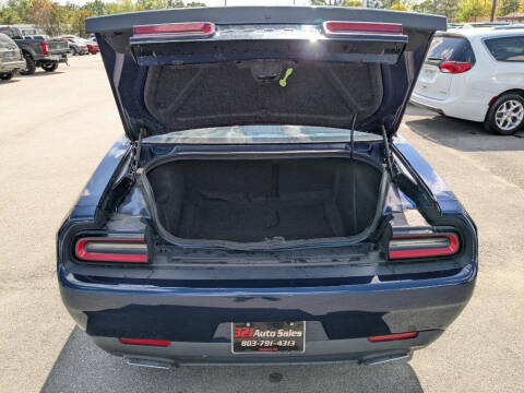 2016 Dodge Challenger SXT