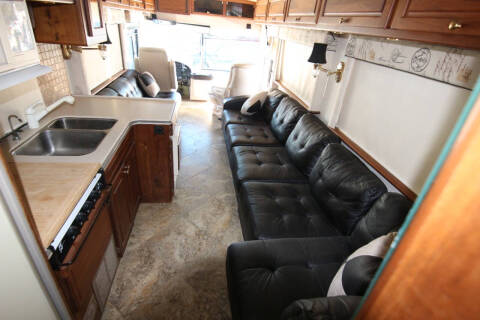 1997 FORETRAVEL U295