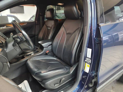 2017 Lincoln MKC Select