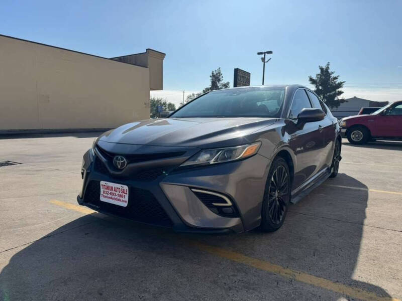 2018 Toyota Camry SE