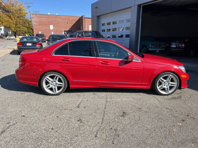 2013 Mercedes-Benz C-Class C250 Sport photo 8