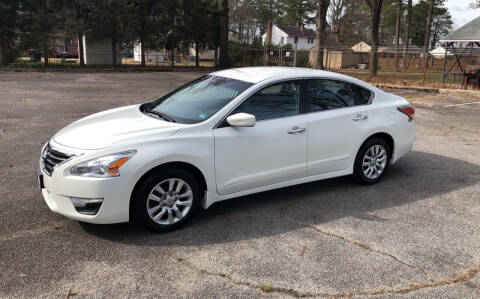 2015 Nissan Altima for sale at Distinct Motors LLC in Mechanicsville VA