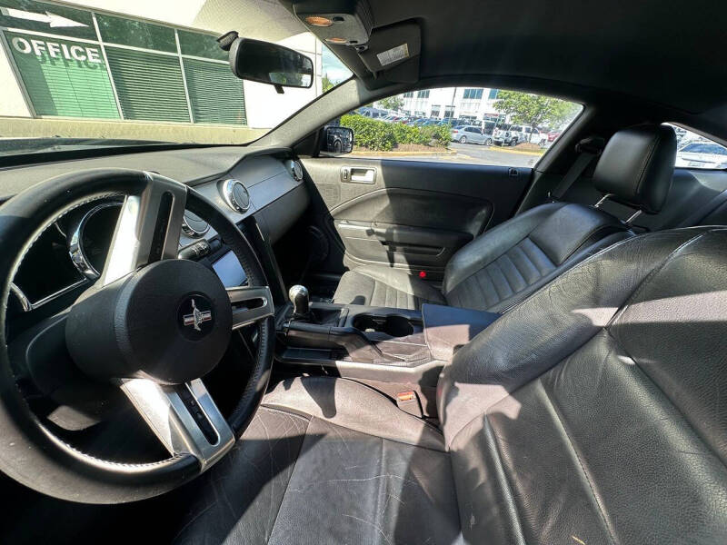 2007 Ford Mustang GT Deluxe