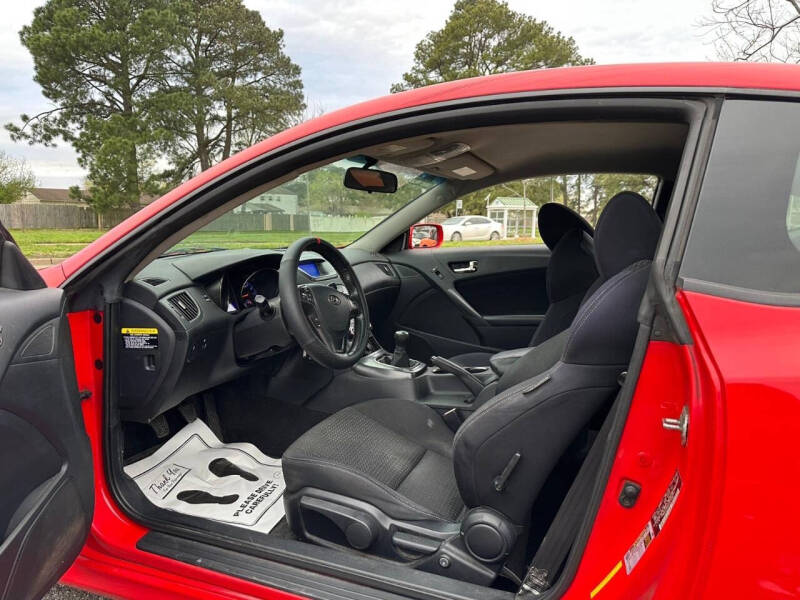 2012 Hyundai Genesis Coupe 2.0T