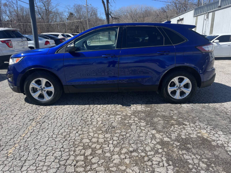 Image 3 of 2015 Ford Edge SE