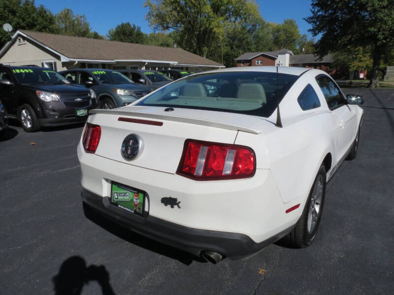 2011 Ford Mustang V6 Premium