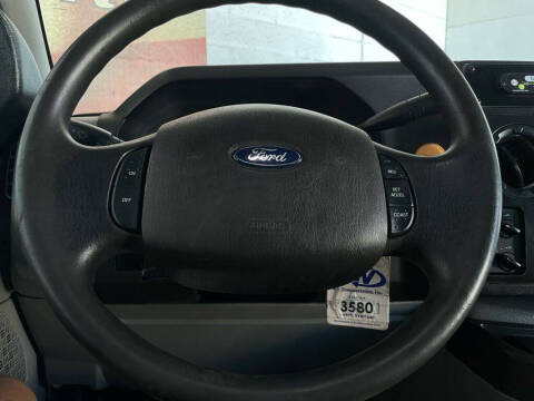 2016 Ford E-Series