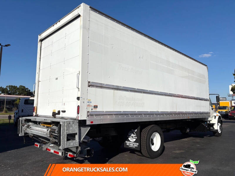 2019 International DuraStar 4300