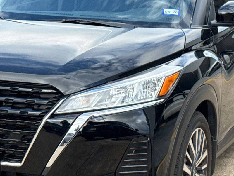 2024 Nissan Kicks SV