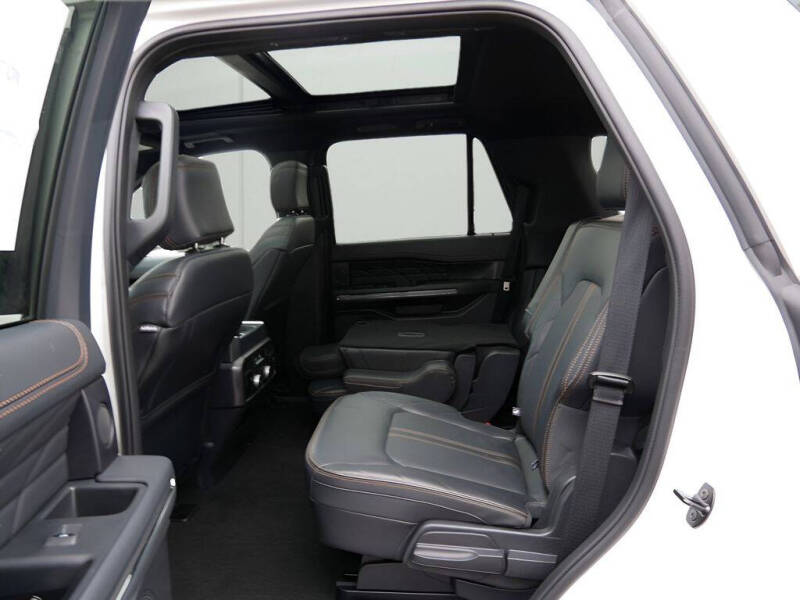 2024 Ford Expedition Platinum