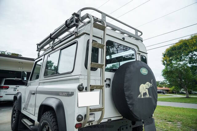 1999 Land Rover Defender