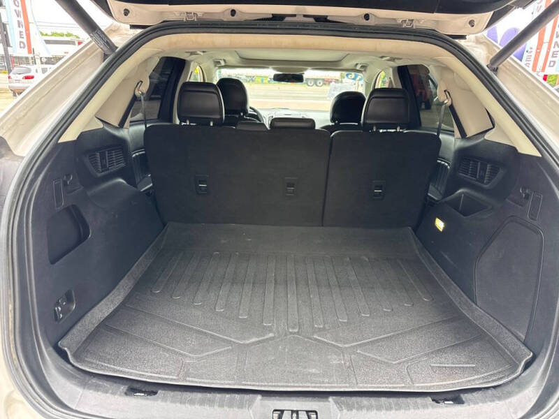 2016 Ford Edge Sport