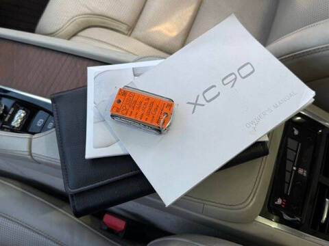 2016 Volvo XC90 T6 Inscription