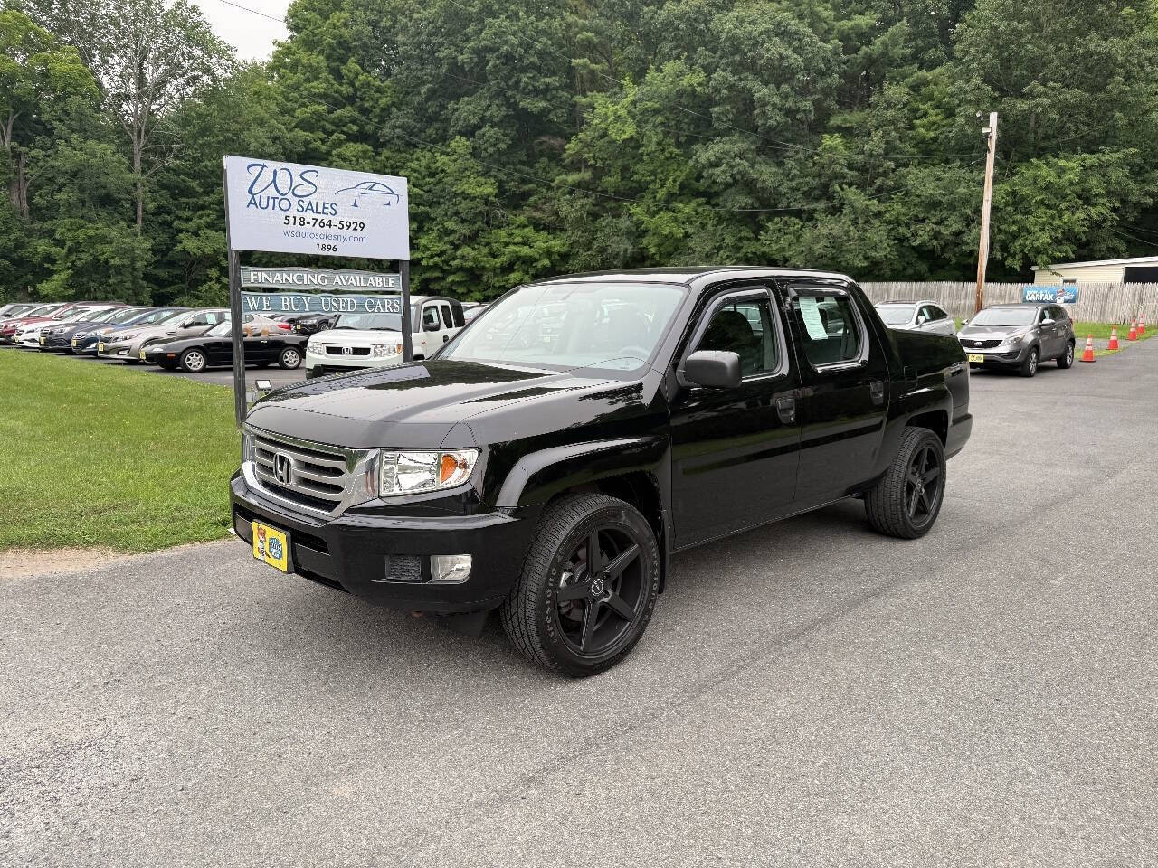 Crystal Black Pearl 2013 Honda Ridgeline Pickup Truck Four-Wheel Drive 5-Speed Automatic