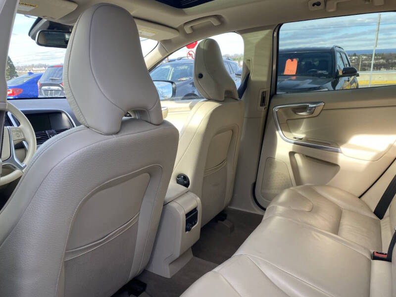 2012 Volvo XC60 3.2