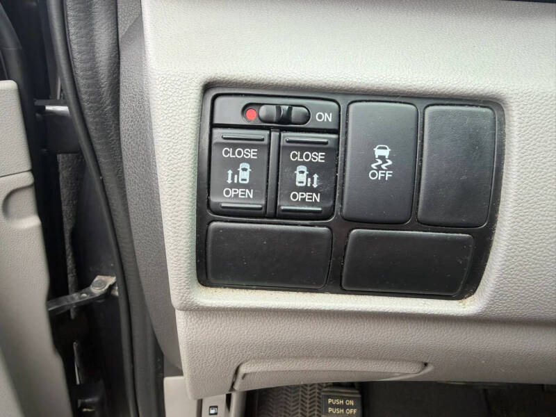 2016 Honda Odyssey SE