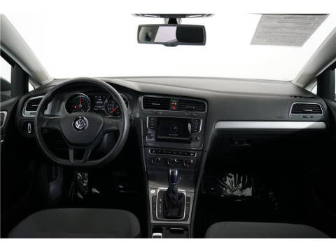 2015 Volkswagen e-Golf Limited Edition