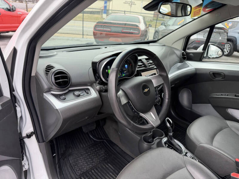 2016 Chevrolet Spark EV 2LT