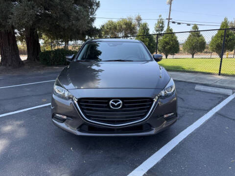 2017 Mazda MAZDA3 Touring