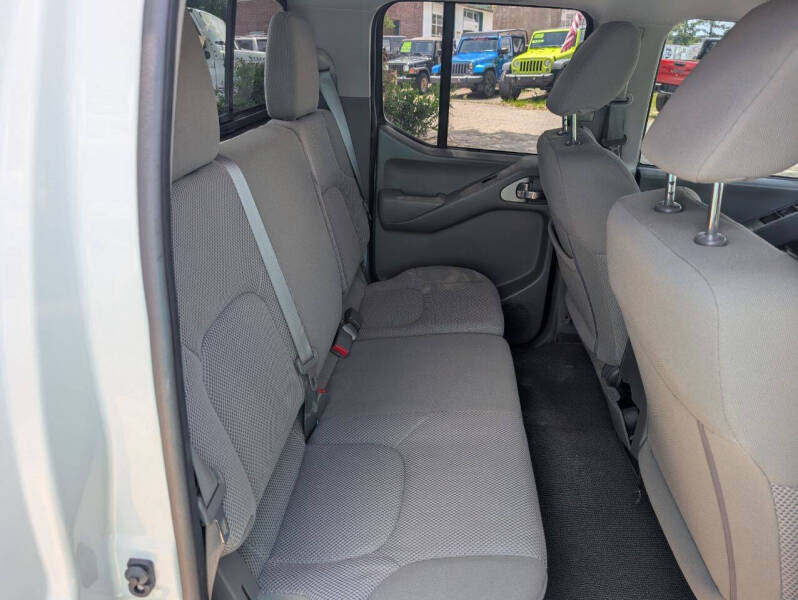 2019 Nissan Frontier SV