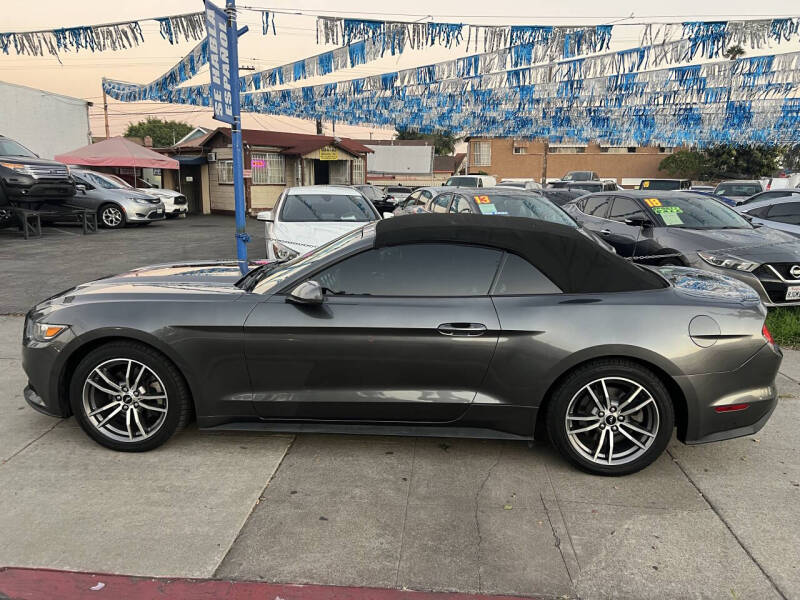 2016 Ford Mustang EcoBoost Premium