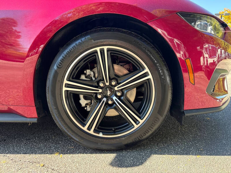 2025 Ford Mustang EcoBoost Premium