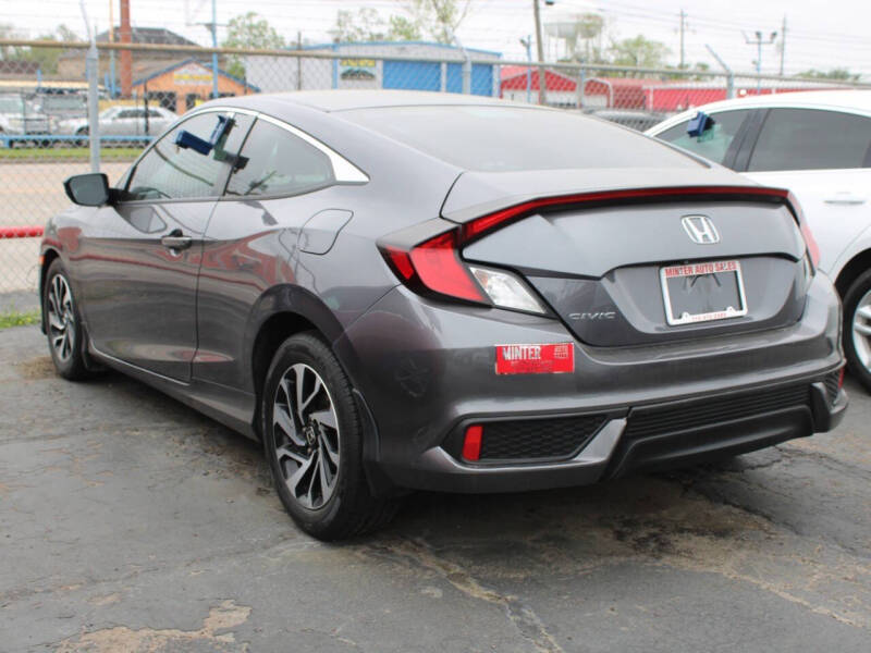 2016 Honda Civic LX-P