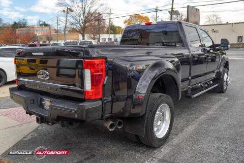 2019 Ford F-450 Super Duty Lariat