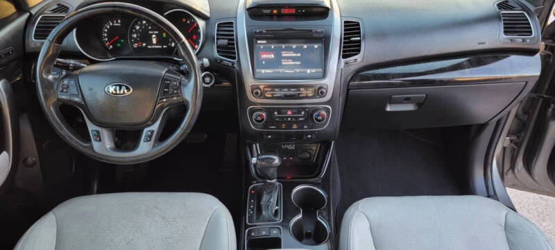 2014 Kia Sorento SX Limited