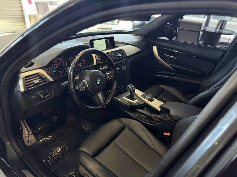 2017 BMW 3 Series 330i