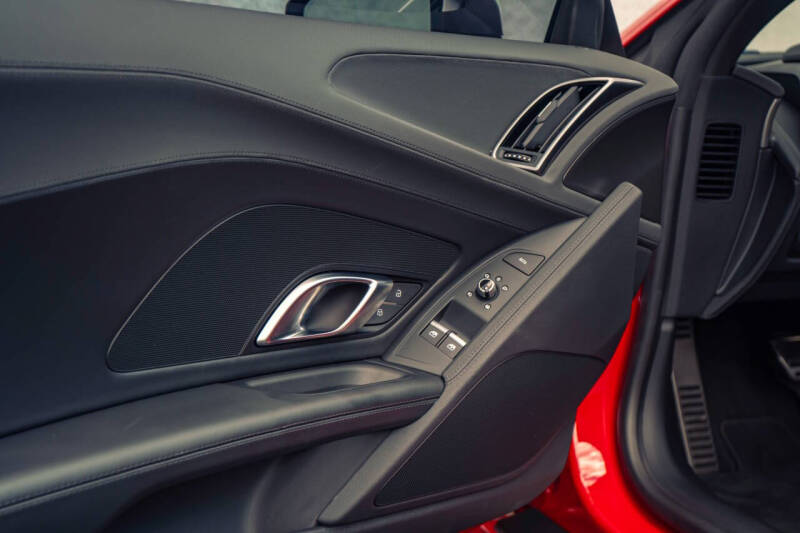 2023 Audi R8 5.2 V10 performance