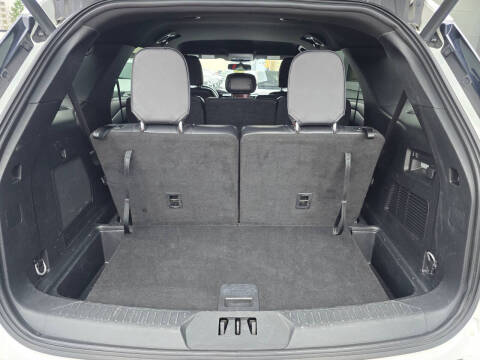 2024 Ford Explorer ST-Line