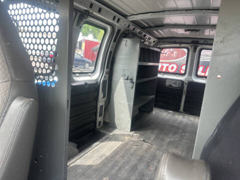 2005 Chevrolet Express 2500
