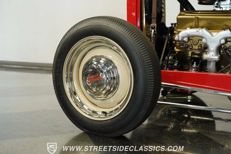 1932 Ford F-100