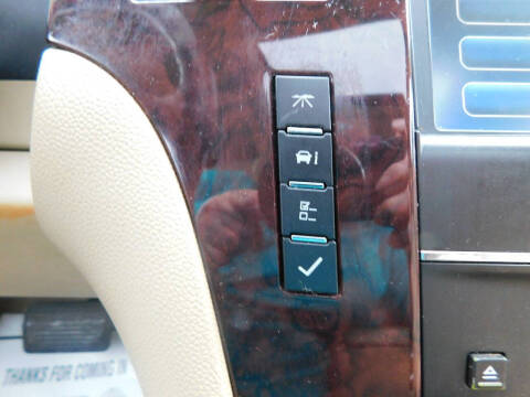 2011 Cadillac Escalade Luxury