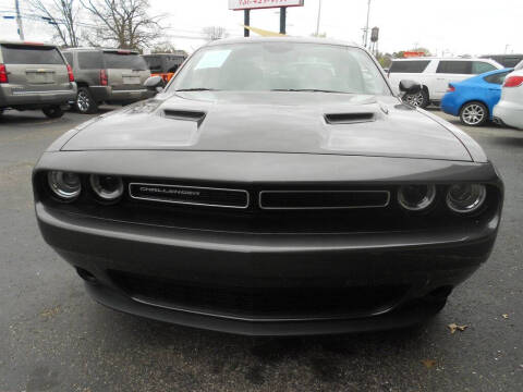 2015 Dodge Challenger SXT