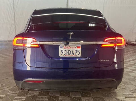 2020 Tesla Model X Long Range