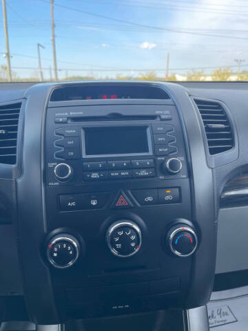 2013 Kia Sorento LX