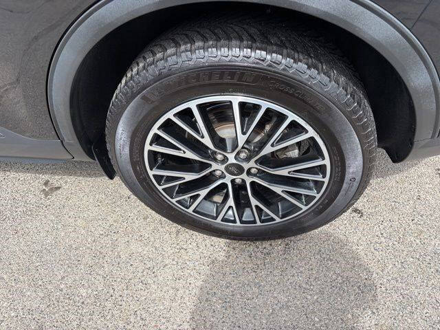 2023 Ford Escape Hybrid Active
