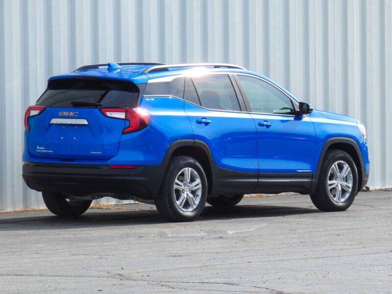 2024 GMC Terrain SLE