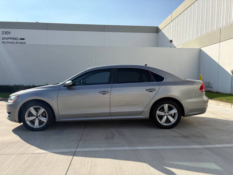 2012 Volkswagen Passat SE PZEV