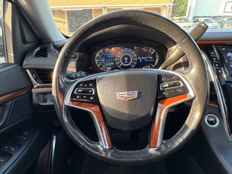 2017 Cadillac Escalade ESV Premium Luxury