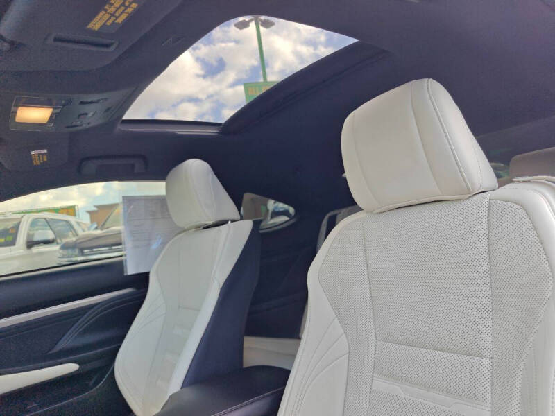 2019 Lexus RC 300