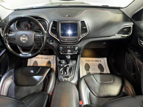 2020 Jeep Cherokee