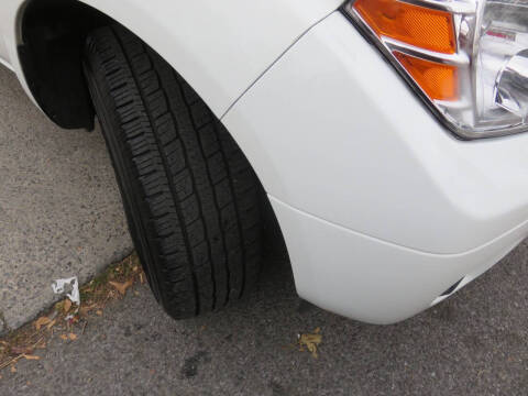 2017 Nissan Frontier SV