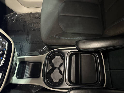 2021 Chrysler Pacifica Touring